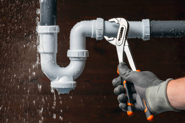 Professional Leak Detection technician working in Braintree, MA
